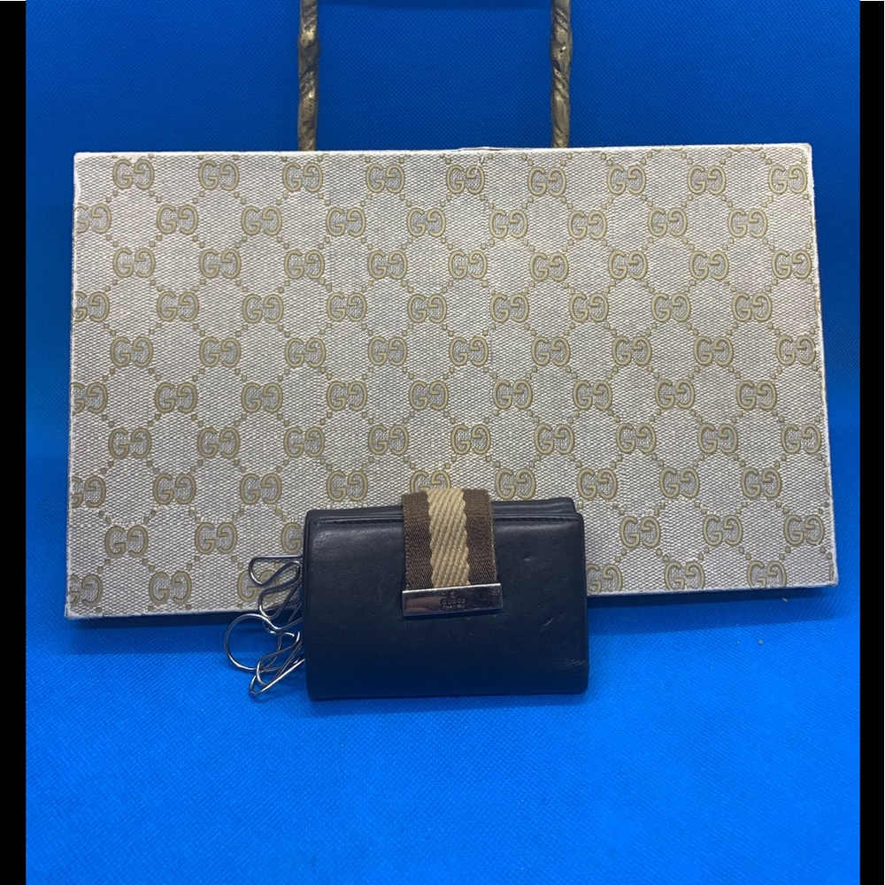 Ultra RareGucci Vintage‎ Beige and Black key holder wallet - Picture 8 of 16